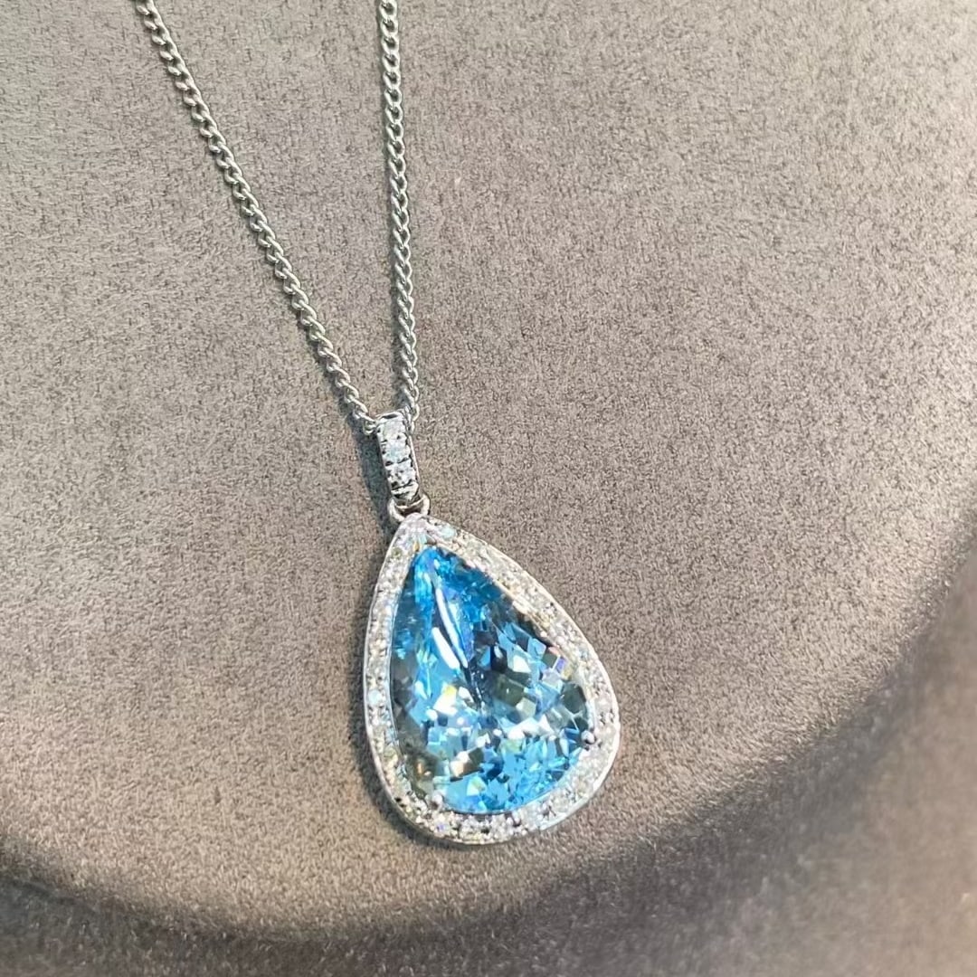 14k Gold 2.85 Ct Natural Aquamarine & Diamond Necklace - 2