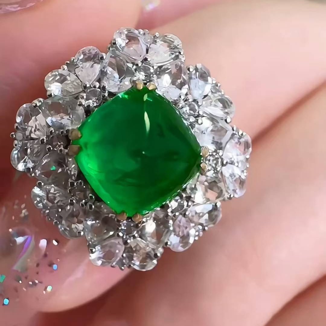 14k Gold 3 Ct Vivid Green Natural Emerald & Sapphire Ring - 2
