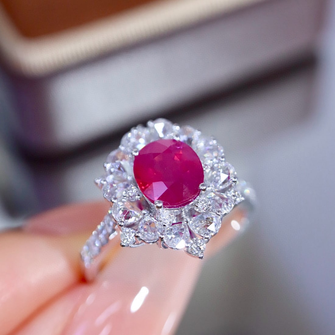 14k Gold 2.47 Ctw Natural Ruby & Diamond Ring - 5