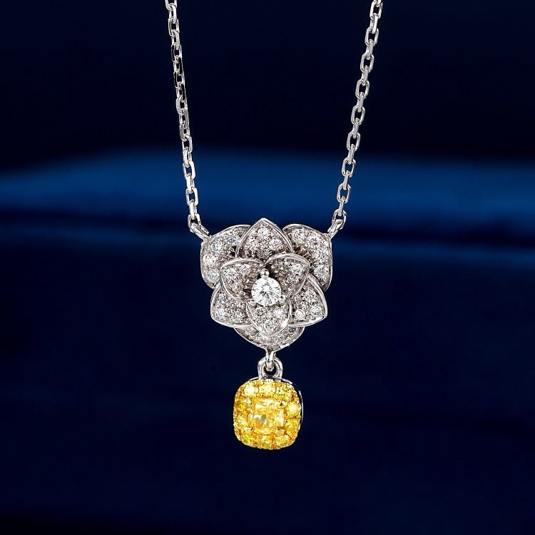 14k Gold 0.37 Ctw Natural Yellow Diamond & Diamond Necklace: Ref:231020355 // gold content:14k gold // main gemstone:yellow diamond // shape:cushion // carat weight:0. 11ct // color:yellow // treatment:natural // // adjacent gemstone 2 : diamond // shape:round