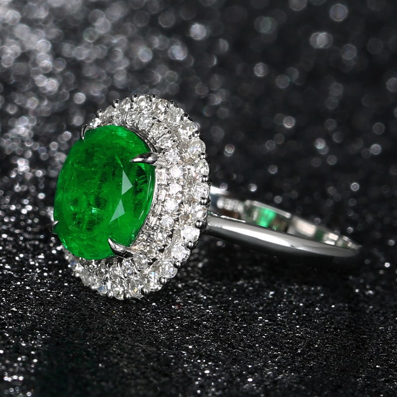 14k Gold 1.9 Ct Vivid Green Natural Emerald & Diamond Ring - 3