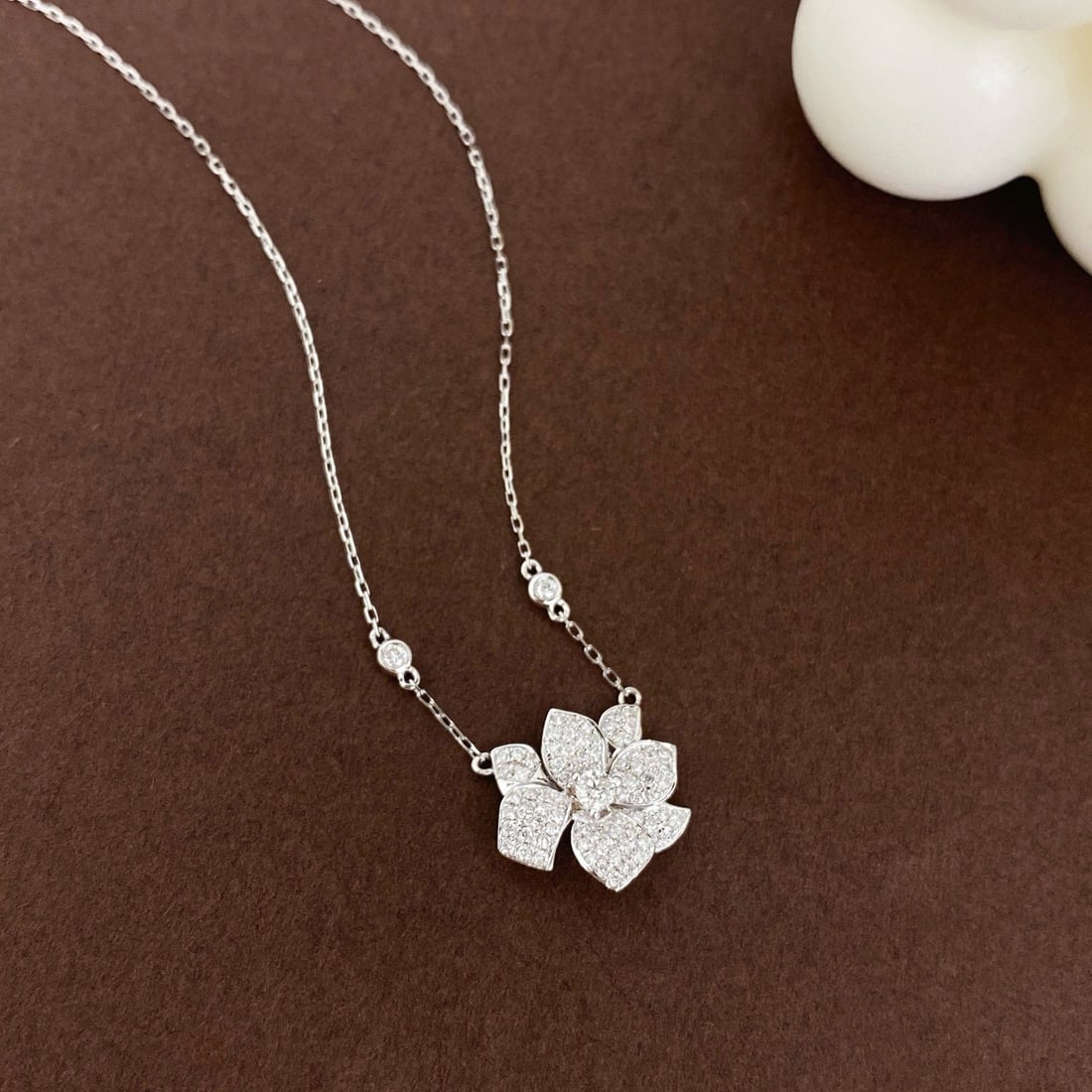 14k Gold 0.35 Ct Natural H Diamond Necklace: Ref:231020383 // gold content:14k gold // main gemstone:diamond // shape:round // carat weight:0. 35ct // clarity grade:vs-si // color:h // treatment:natural // cut grade:g // Condition: New Low