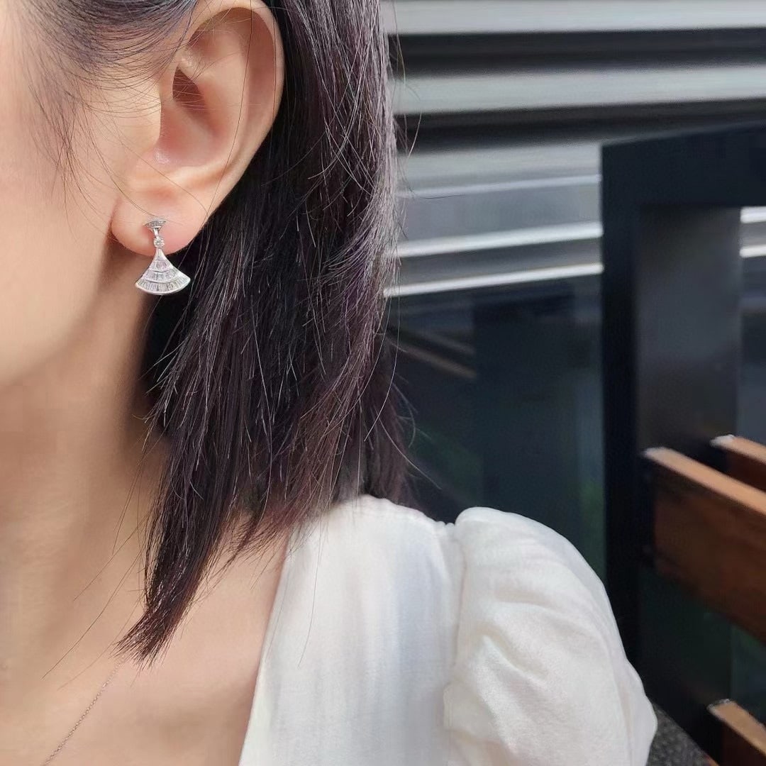 14k Gold 0.60 Ctw Natural H Diamond Earrings - 4