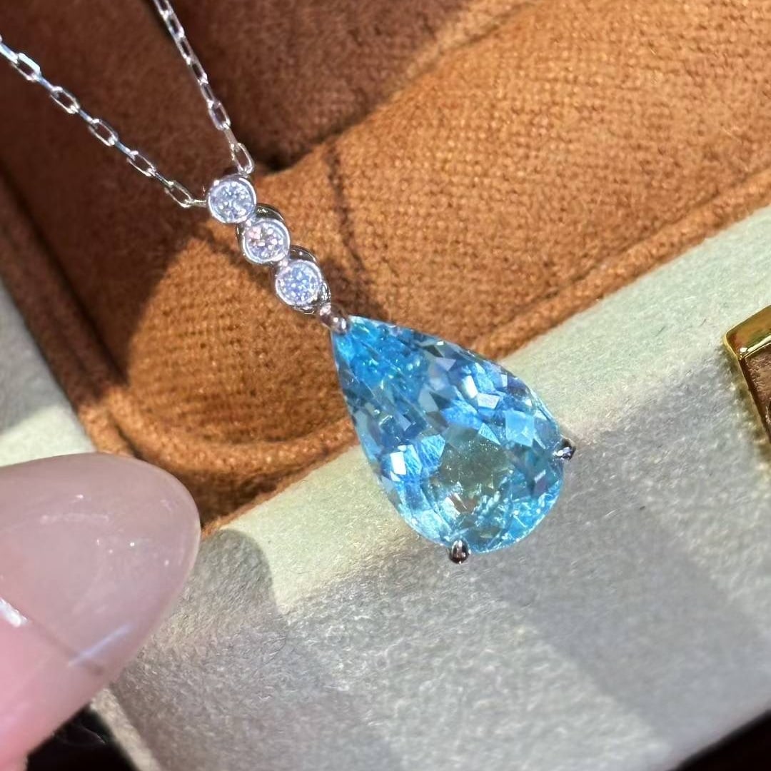 14k Gold 3.75 Ct Natural Aquamarine & Diamond Pendant( Without Chain ) - 4