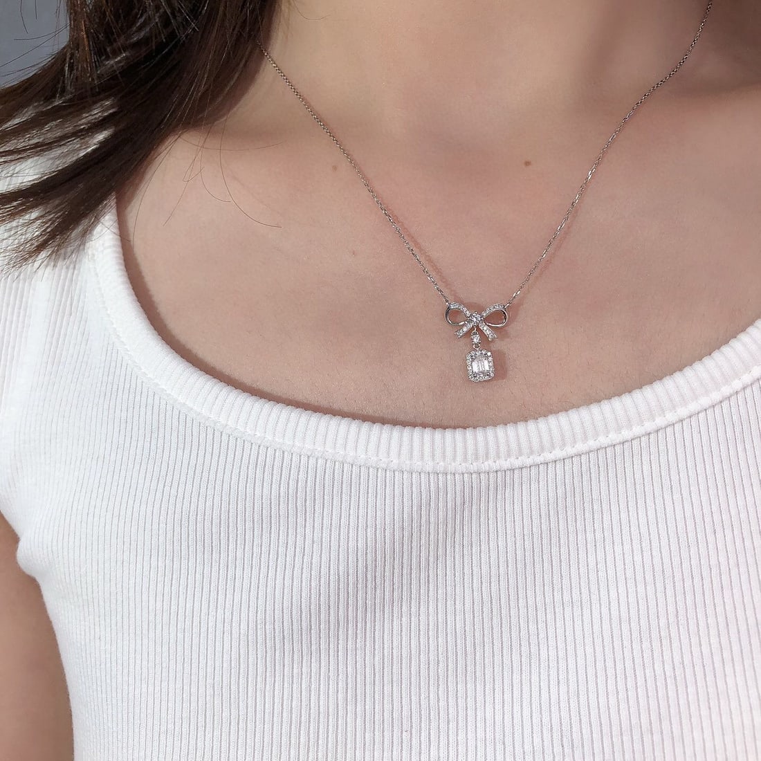 Gia Certified 14k Gold 0.3 Ct Natural E Si2 Emerald Diamond Necklace - 3