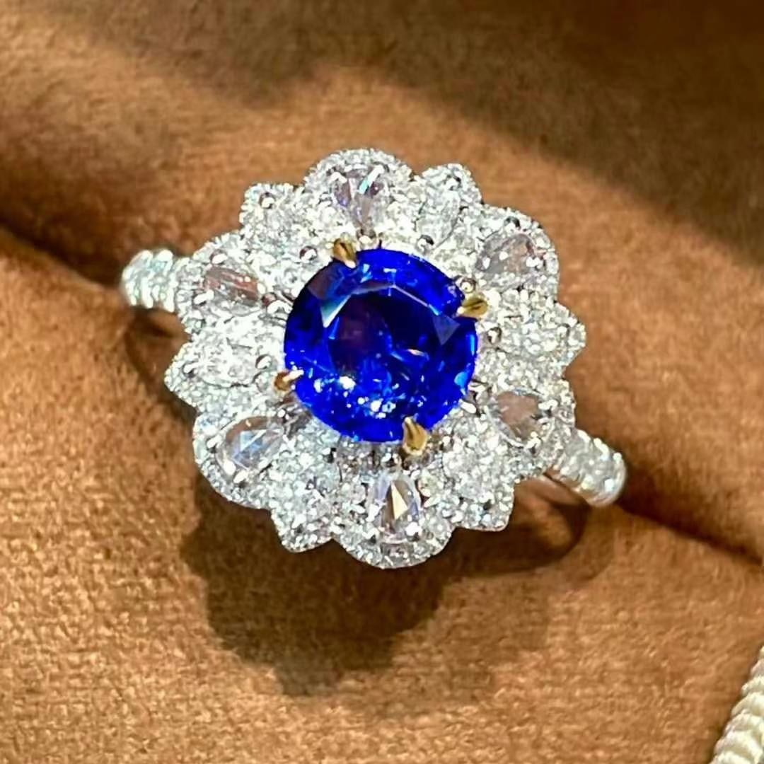 14k Gold 1.55 Ct Natural Sapphire & Diamond Ring: Ref:231020436 // gold content:14k gold // ring size:7. 25us // // main gemstone:sapphire // shape:round // carat weight:1. 55ct // color:royal blue // treatment:natural // cut grade:g // // adjacent