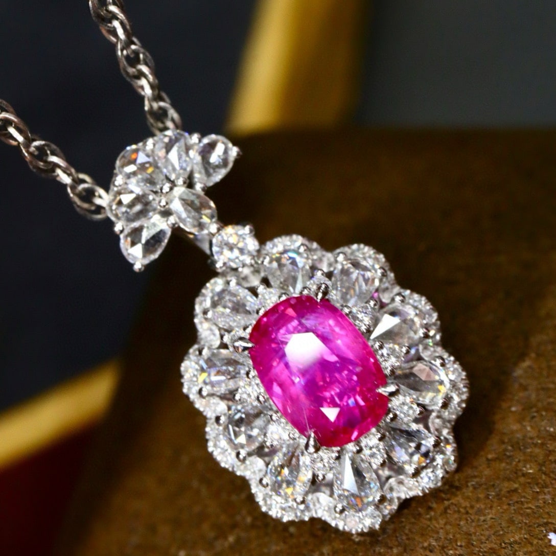 14k Gold 2.06 Ctw Natural Ruby & Diamond Pendant( Without Chain ): Ref:231029013 // gold content:14k gold // main gemstone:ruby // shape:cushion // carat weight:1. 29ct // color:red // treatment:natural // // adjacent gemstone 2 : diamond // shape:multiply // carat w