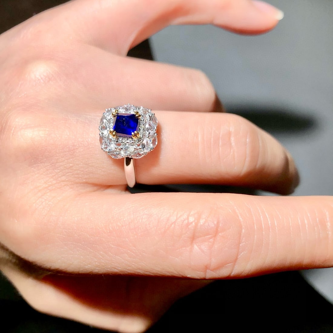 14k Gold 1.24 Ctw Natural Sapphire & Diamond Ring - 6