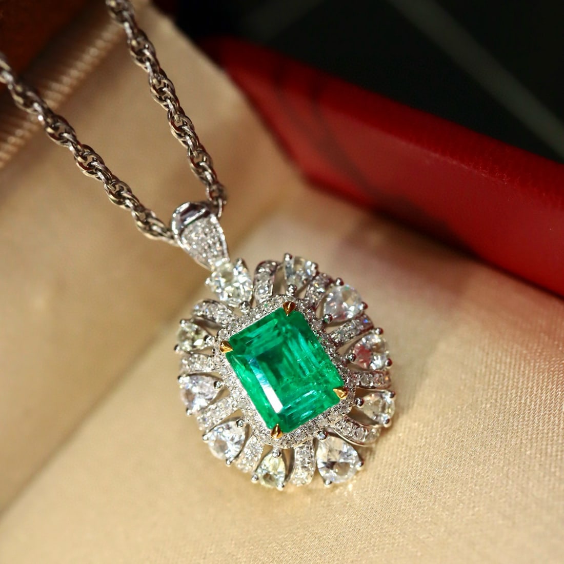 14k Gold 2.84 Ctw Natural Emerald & Diamond Ring/pendant( Without Chain ) - 5