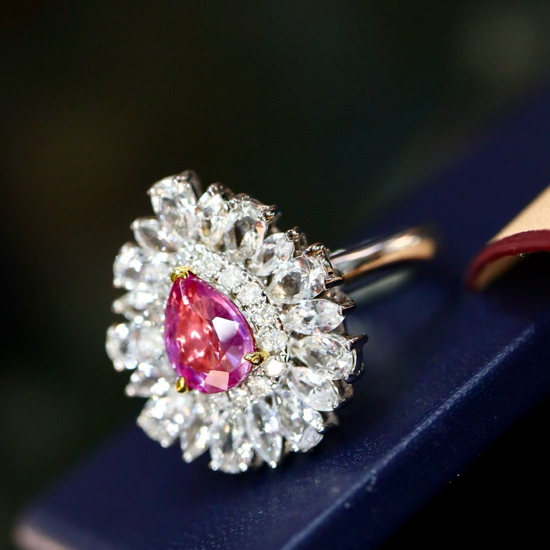 14k Gold 1.20 Ctw Natural Padparadscha Sapphire & Diamond Ring - 3
