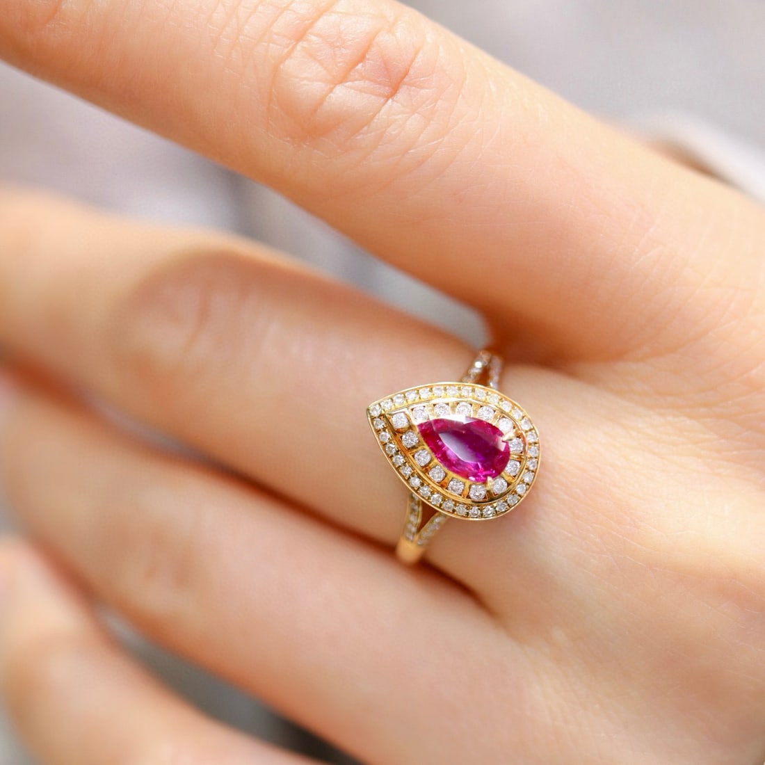 14k Gold 1.18 Ctw Natural Ruby & Diamond Ring - 6