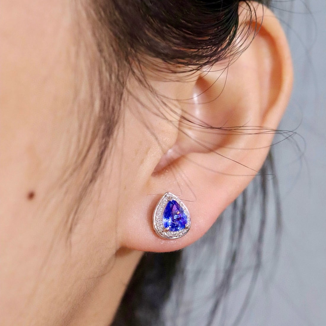 14k Gold 2.11 Ctw Natural Sapphire & Diamond Earrings - 6
