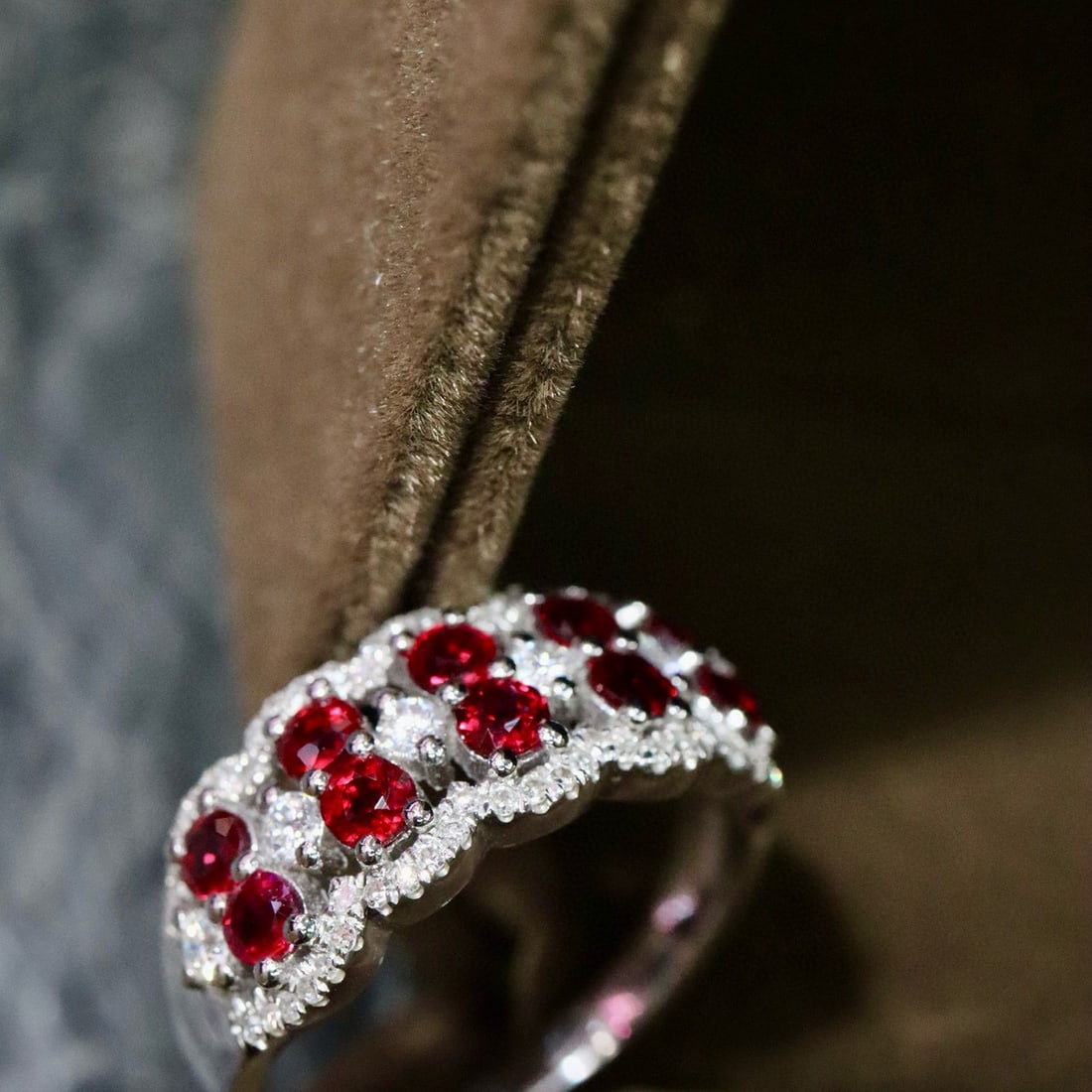 14k Gold 1.29 Ctw Natural Ruby & Diamond Ring - 4