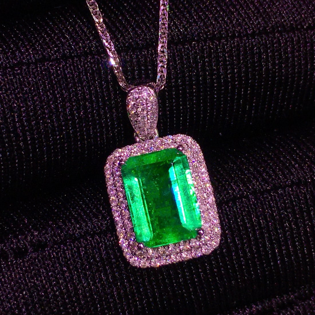 14k Gold 1.62 Ct Natural Emerald & Diamond Pendant( Without Chain ) - 5