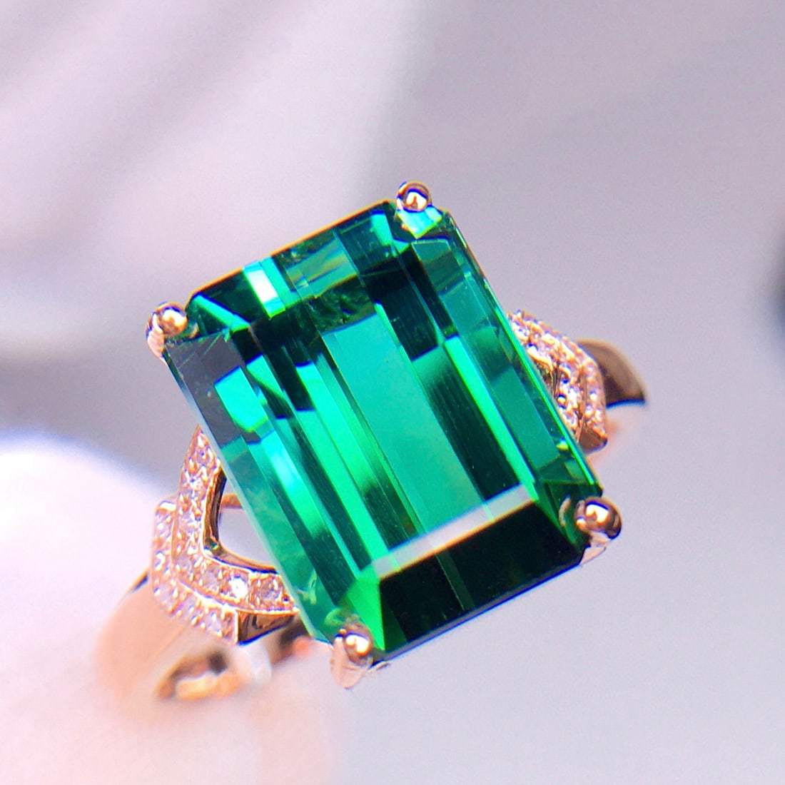 14k Gold 5.28 Ct Natural Tourmaline & Diamond Ring - 4