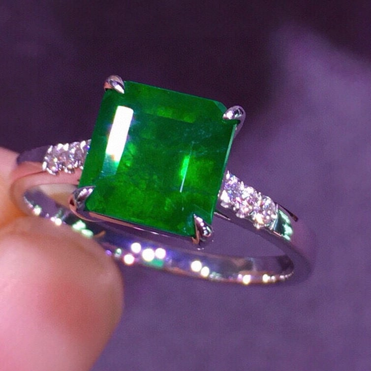 14k Gold 2.18 Ct Natural Emerald & Diamond Ring - 2