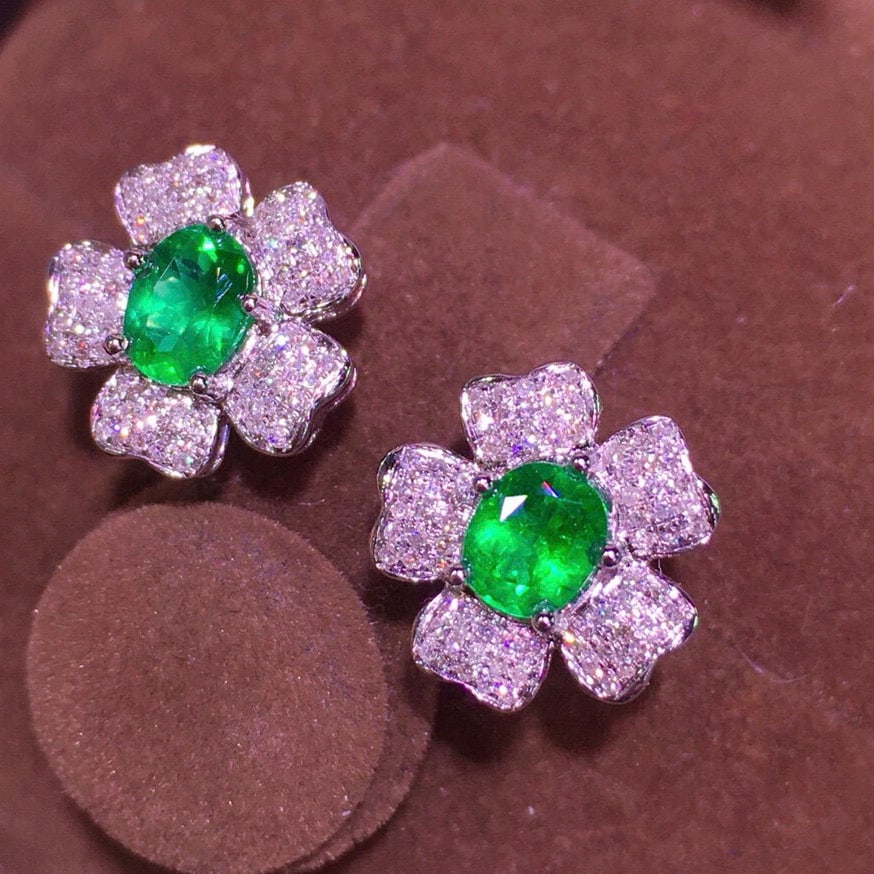 14k Gold 1.4 Ct Natural Emerald & Diamond Earrings - 2