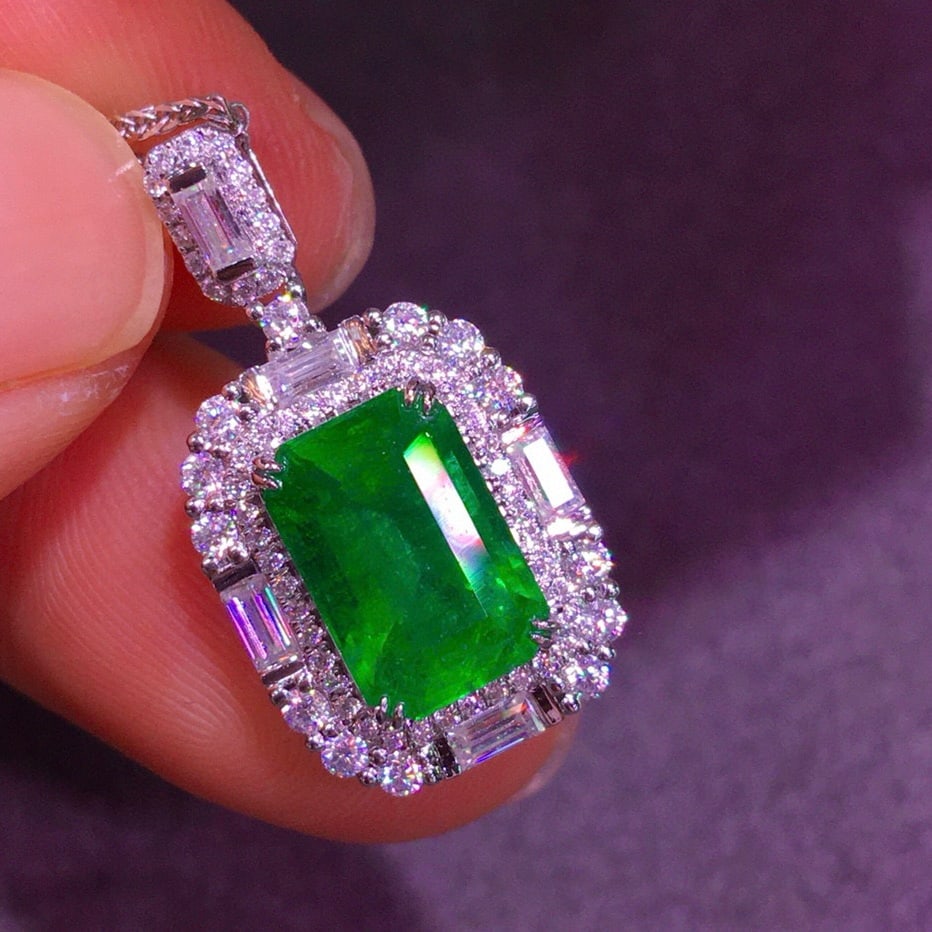 14k Gold 1.89 Ct Natural Emerald & Diamond Pendant( Without Chain ) - 4