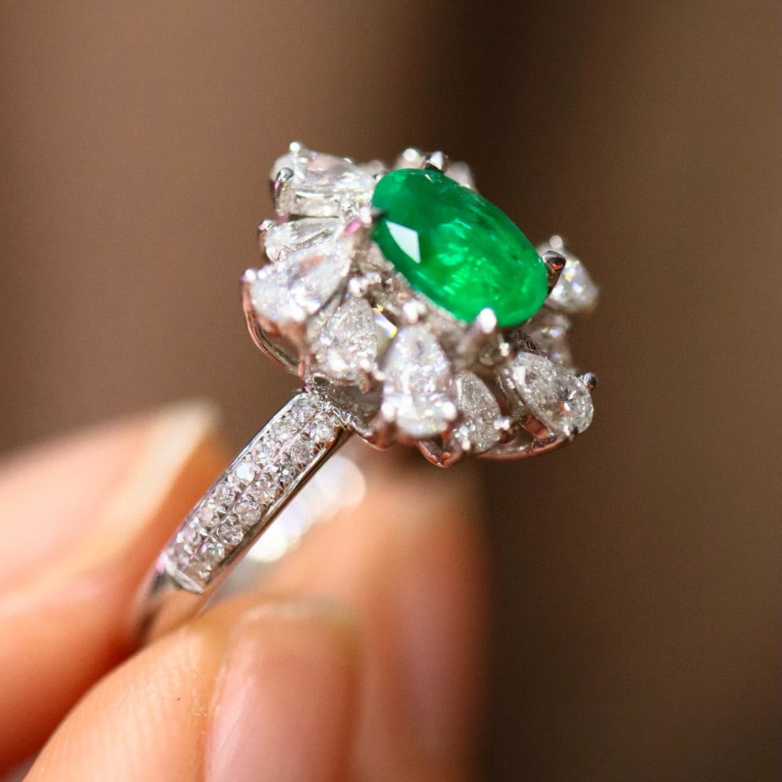 14k Gold 1.78 Ctw Natural Emerald & Diamond Ring - 4