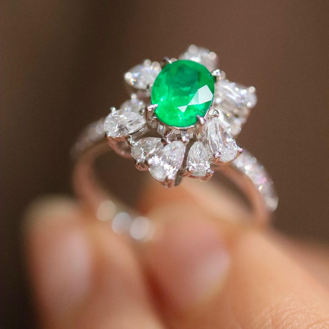 14k Gold 1.78 Ctw Natural Emerald & Diamond Ring - 5