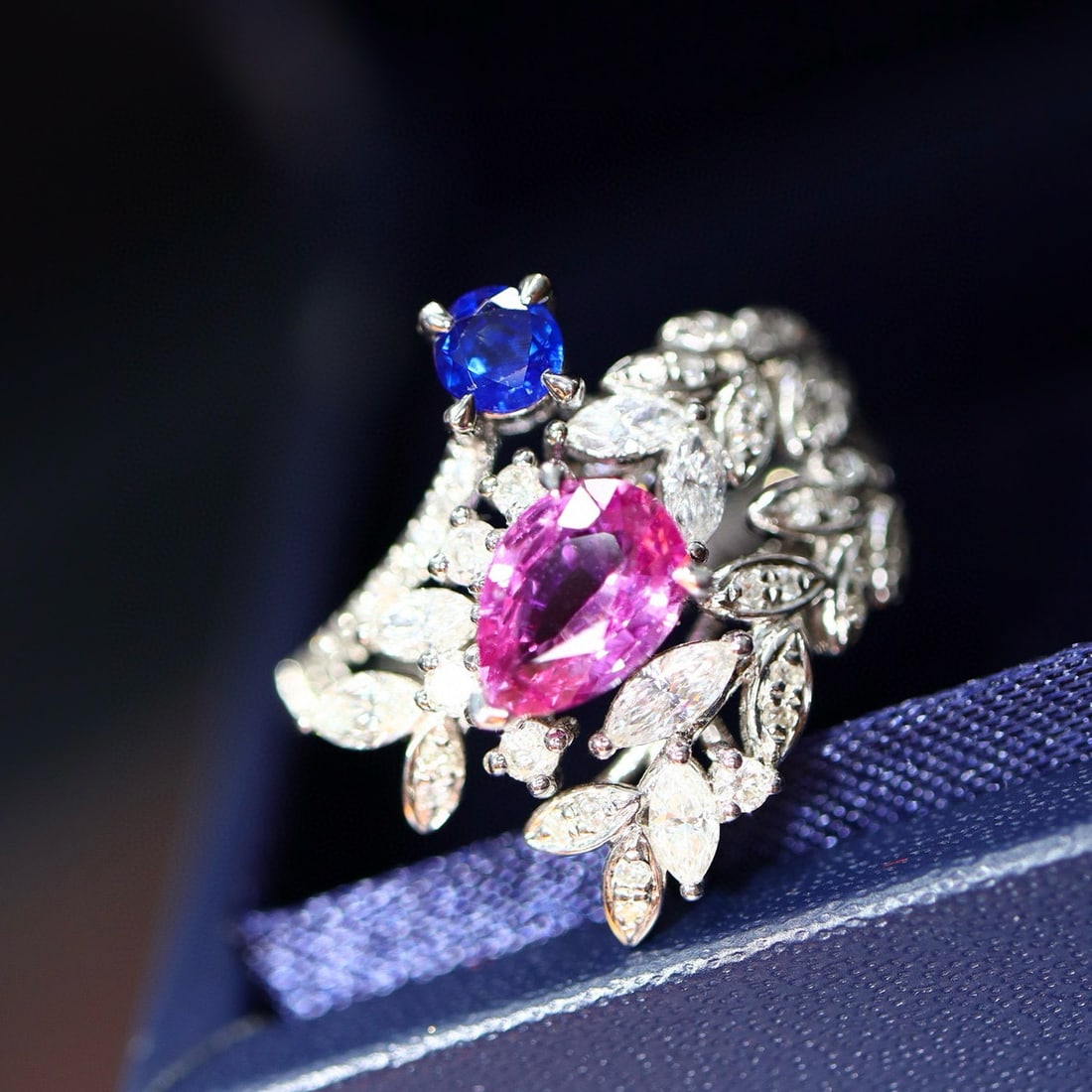 14k Gold 0.96 Ctw Natural Sapphire & Sapphire Ring: Ref:231029111 // gold content:14k gold // ring size:7. 25us // // main gemstone:sapphire // shape:pear // carat weight:0. 75ct // color:purplish pink // treatment:natural // // adjacent gemstone 2 :