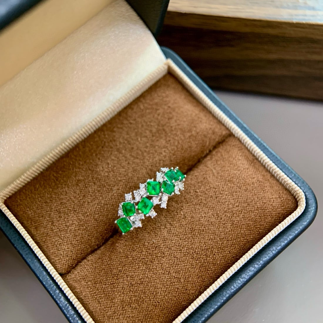 14k Gold 1.39 Ctw Natural Emerald & Diamond Ring - 2