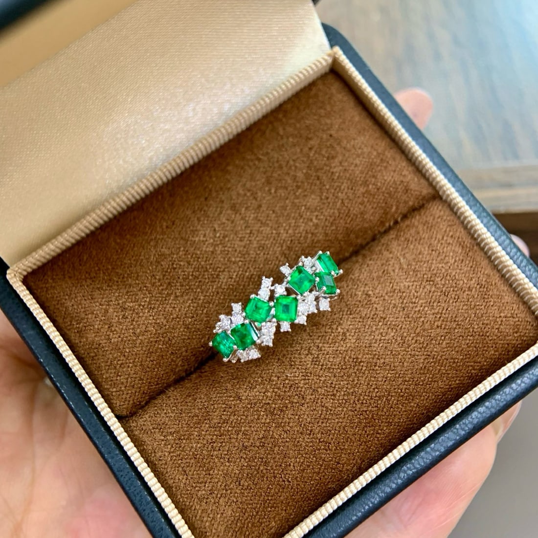 14k Gold 1.39 Ctw Natural Emerald & Diamond Ring - 4