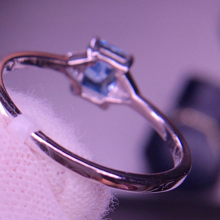 14k Gold 1.3 Ct Natural Aquamarine & Diamond Ring - 2