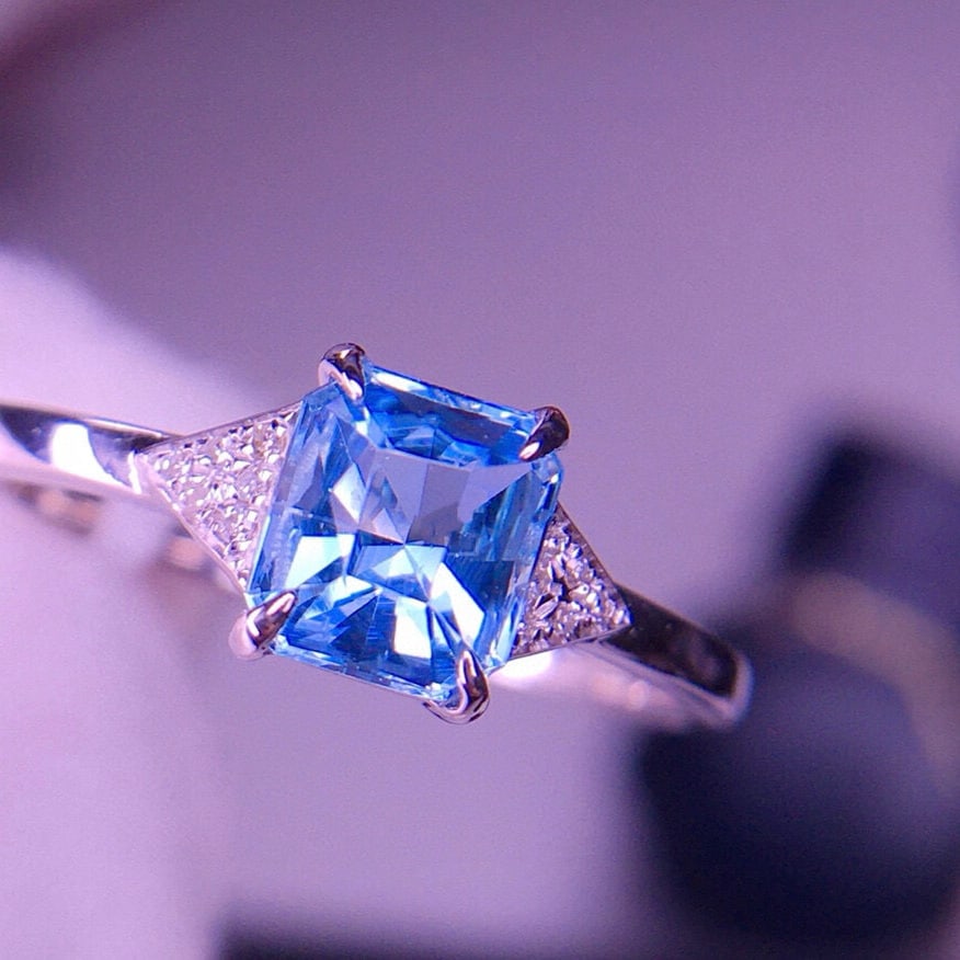 14k Gold 1.3 Ct Natural Aquamarine & Diamond Ring - 5
