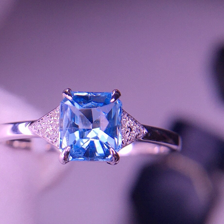 14k Gold 1.3 Ct Natural Aquamarine & Diamond Ring - 6