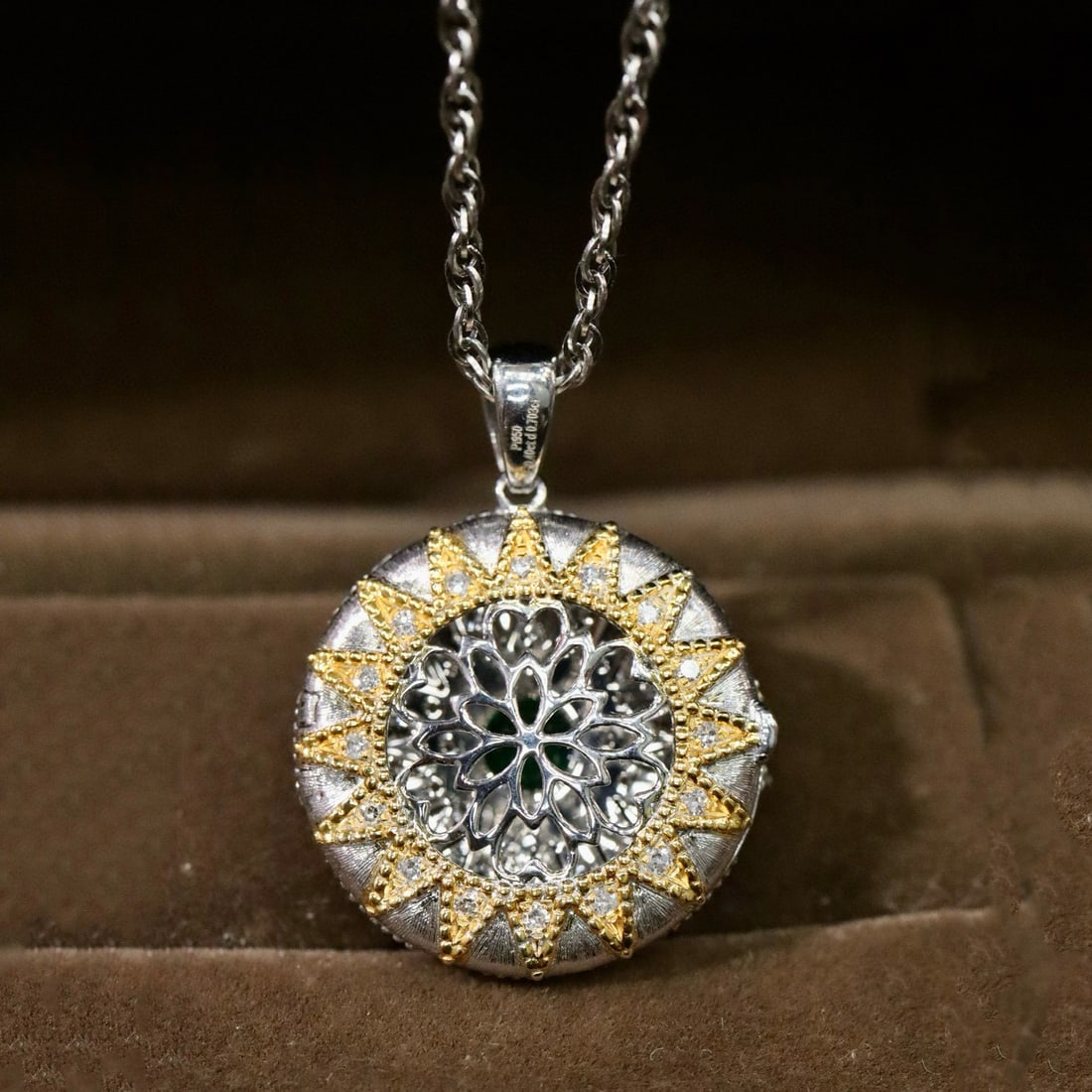 14k Gold 1.10 Ctw Natural Emerald & Diamond Pendant( Without Chain ) - 2