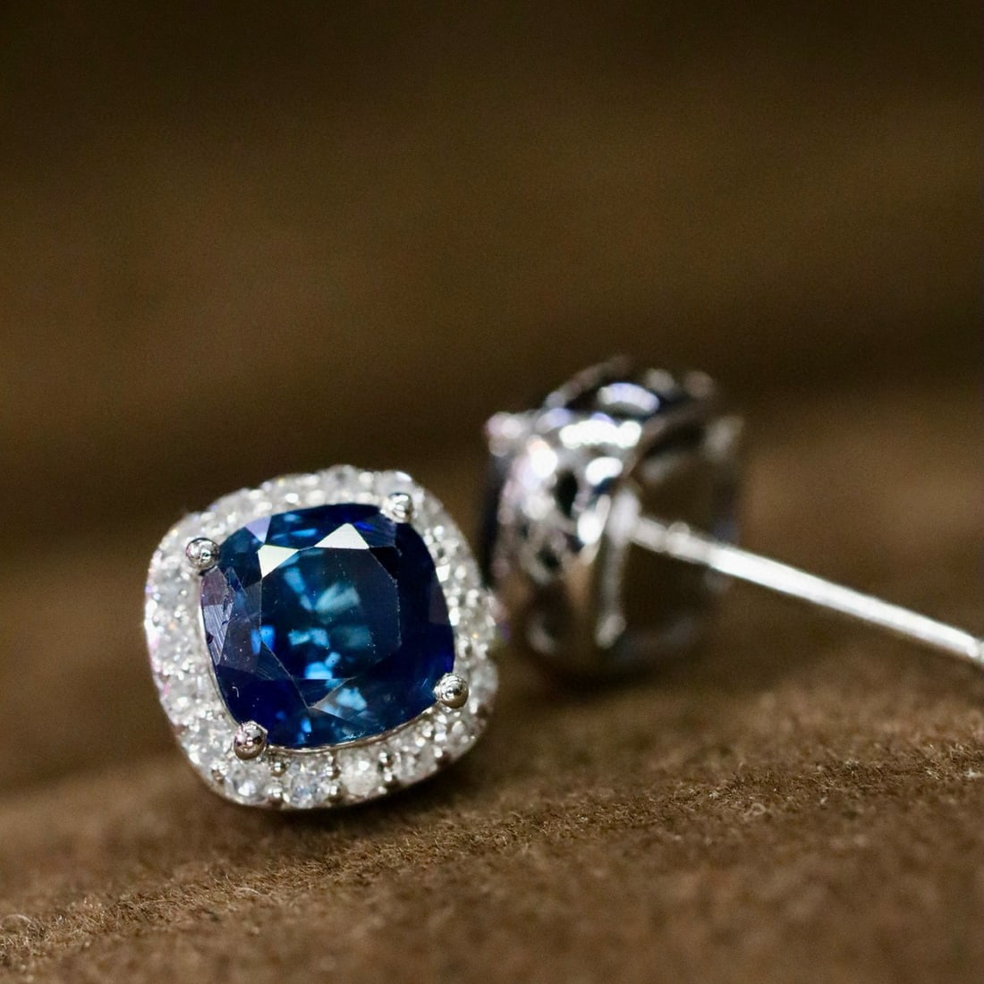 14k Gold 2.26 Ctw Natural Sapphire & Diamond Earrings - 3