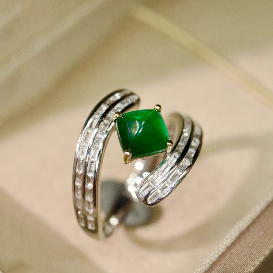 14k Gold 1.41 Ctw Natural Emerald & Diamond Ring - 2