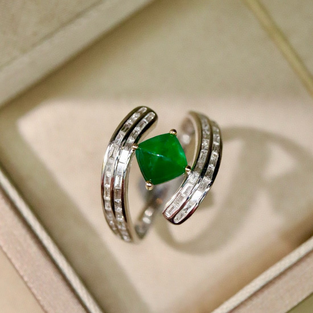 14k Gold 1.41 Ctw Natural Emerald & Diamond Ring - 4