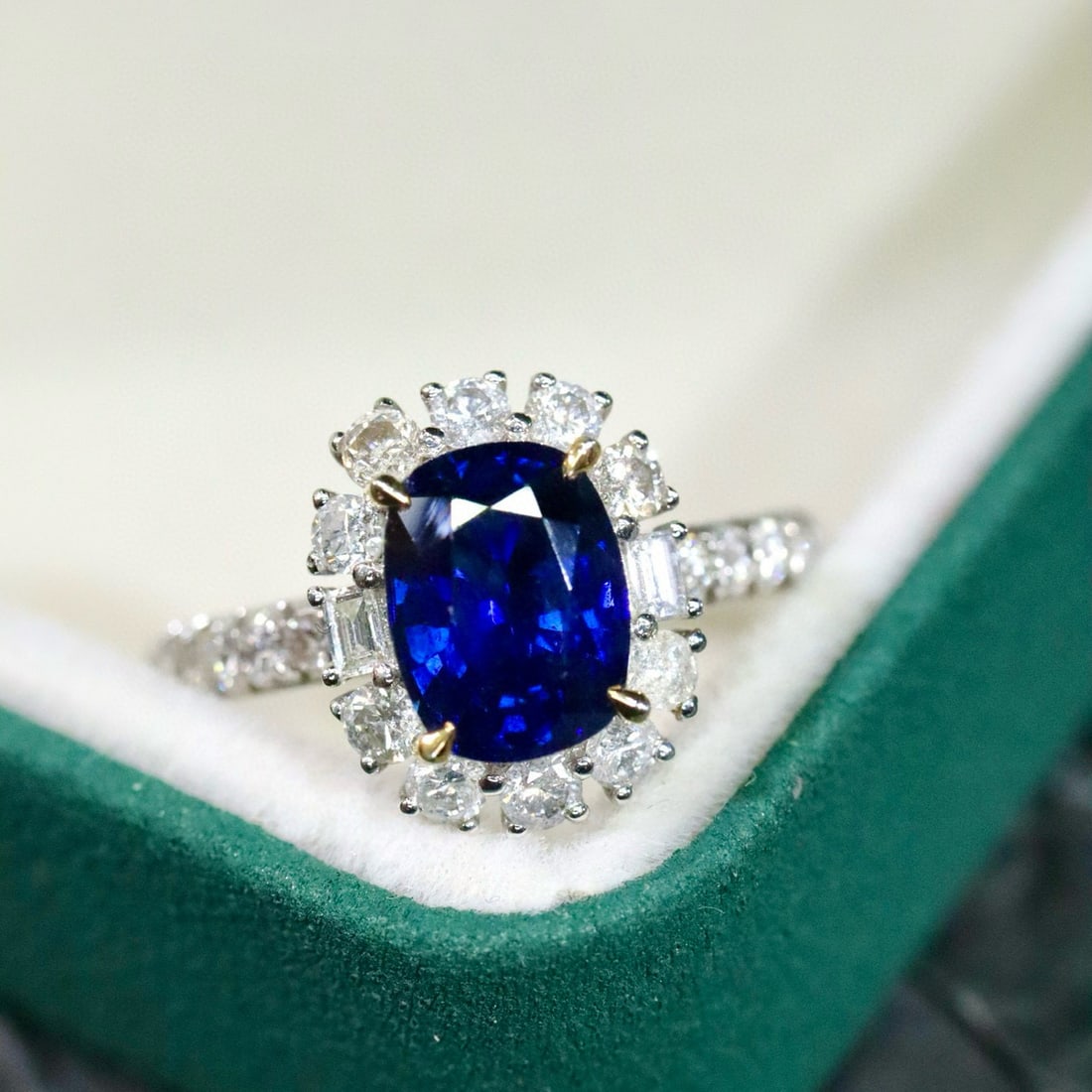 14k Gold 2.12 Ctw Natural Sapphire & Diamond Ring: Ref:231029130 // gold content:14k gold // ring size:7. 25us // // main gemstone:sapphire // shape:cushion // carat weight:1. 62ct // clarity grade:vs-si // color:blue // treatment:natural // cut
