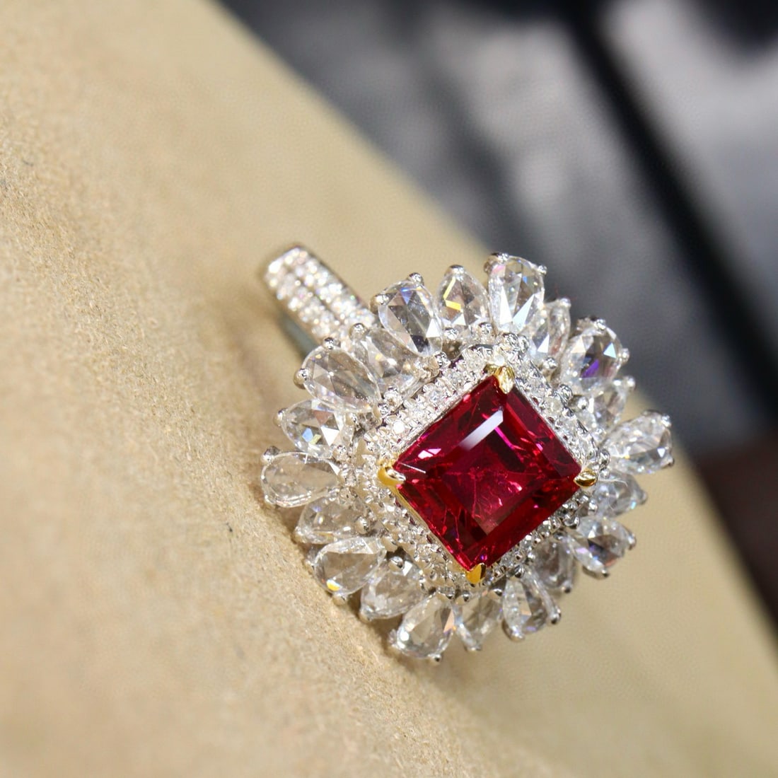 14k Gold 2.11 Ctw Natural Ruby & Diamond Ring - 5