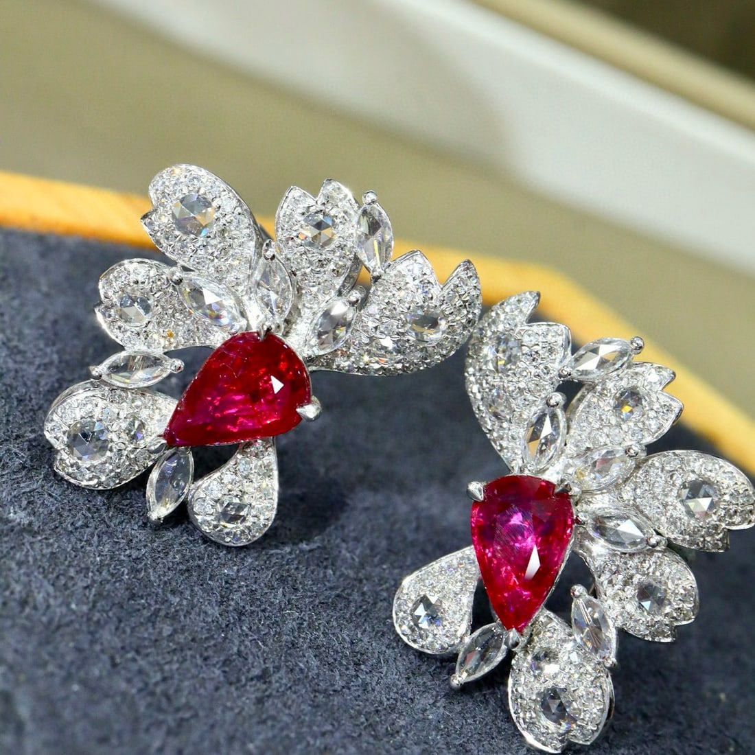 14k Gold 3.50 Ctw Natural Ruby & Diamond Earrings - 5