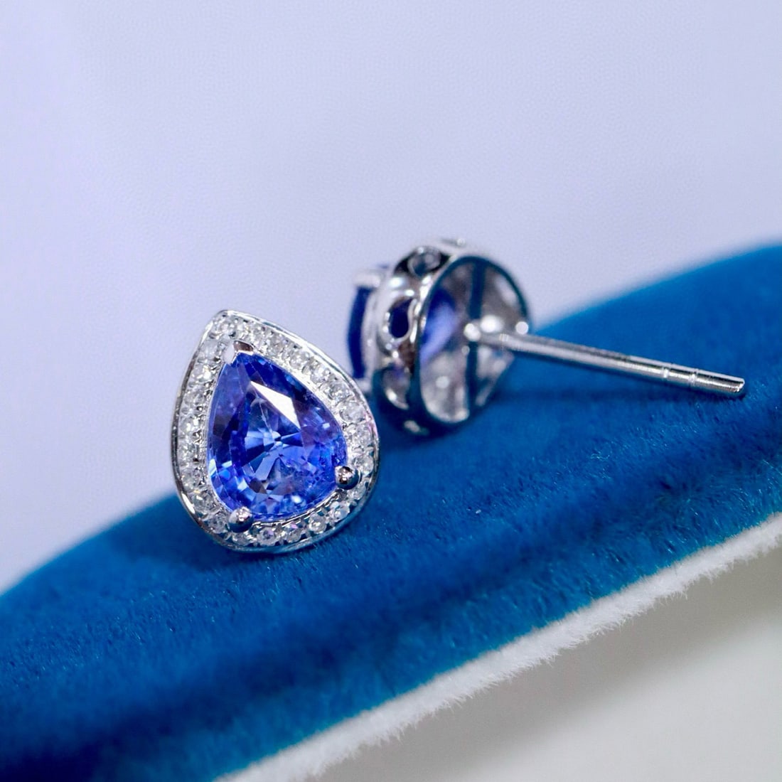 14k Gold 2.11 Ctw Natural Sapphire & Diamond Earrings - 2