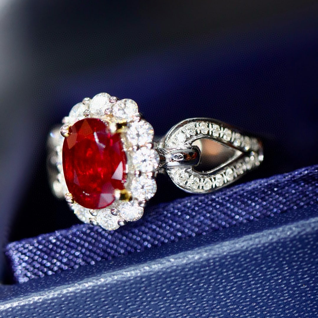 14k Gold 1.02 Ctw Natural Ruby & Diamond Ring - 6