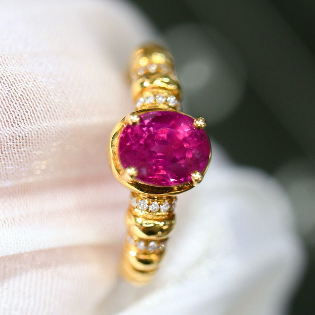 14k Gold 1.52 Ctw Natural Ruby & Diamond Ring - 5