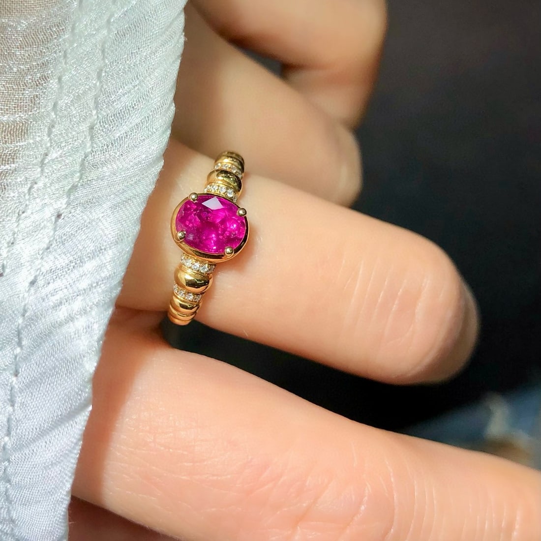 14k Gold 1.52 Ctw Natural Ruby & Diamond Ring - 6
