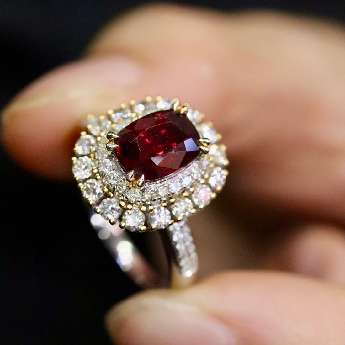 14k Gold 2.34 Ctw Natural Ruby & Diamond Ring - 4