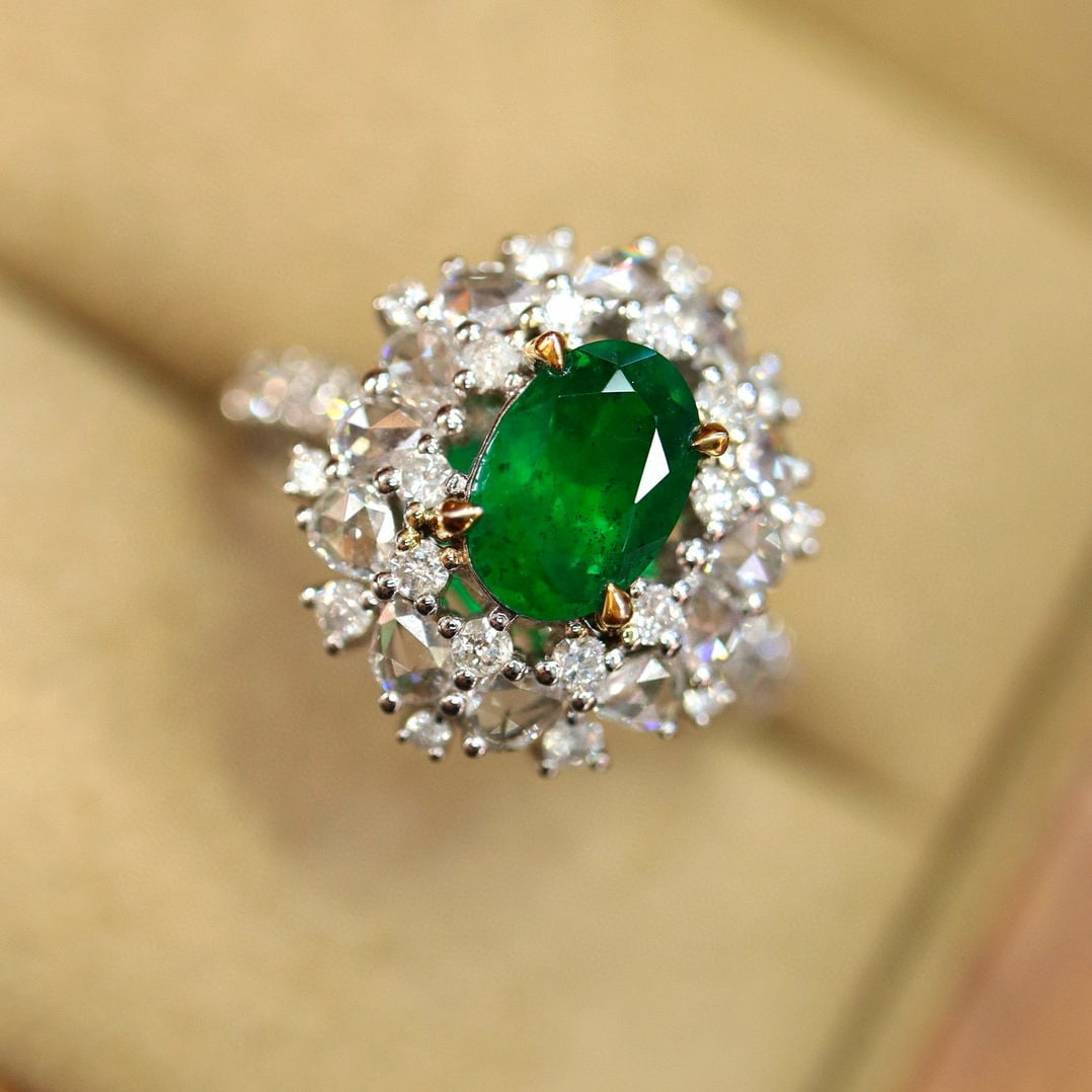 14k Gold 2.31 Ctw Natural Emerald & Diamond Ring - 4