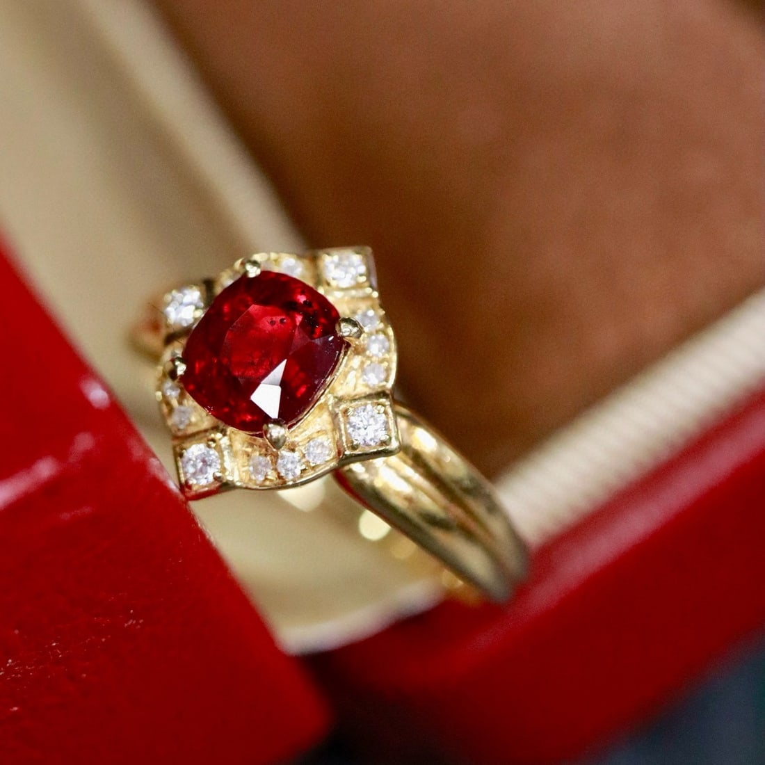 14k Gold 1.31 Ctw Natural Ruby & Diamond Ring - 3