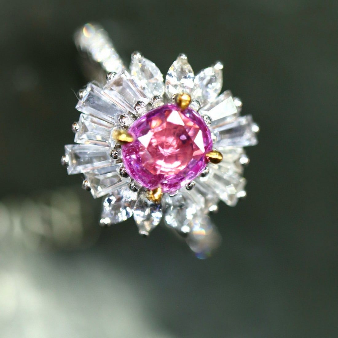 14k Gold 1.03 Ctw Natural Padparadscha Sapphire & Diamond Ring: Ref:231029187 // gold content:14k gold // ring size:7. 25us // // main gemstone:padparadscha sapphire // shape:cushion // carat weight:0. 92ct // color:pink // treatment:natural // cut grade:g // //