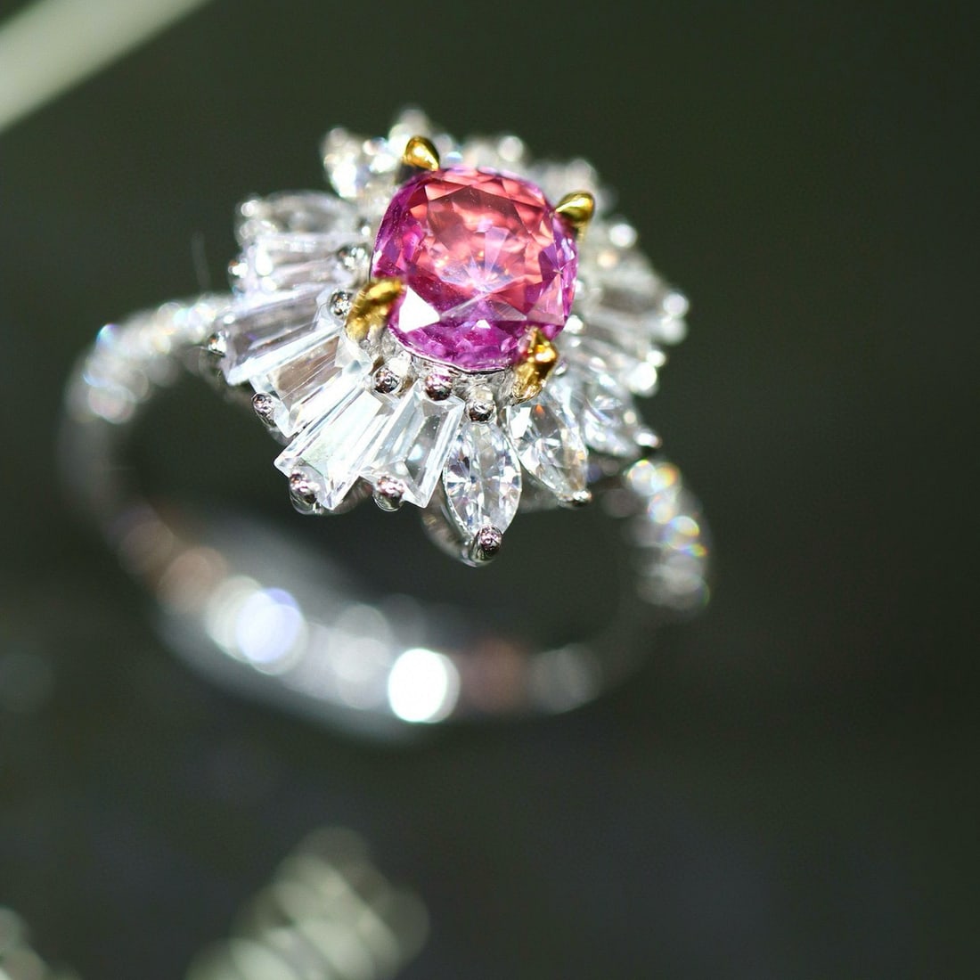 14k Gold 1.03 Ctw Natural Padparadscha Sapphire & Diamond Ring - 2