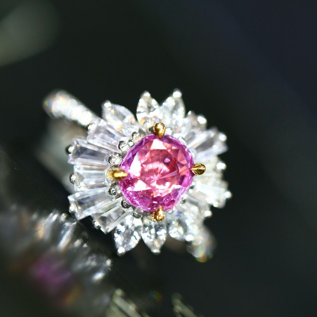 14k Gold 1.03 Ctw Natural Padparadscha Sapphire & Diamond Ring - 3