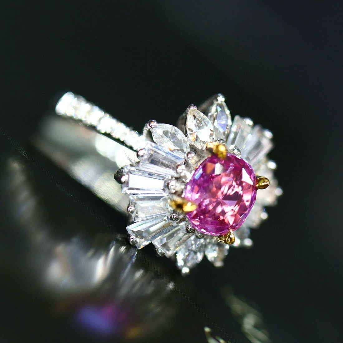 14k Gold 1.03 Ctw Natural Padparadscha Sapphire & Diamond Ring - 4