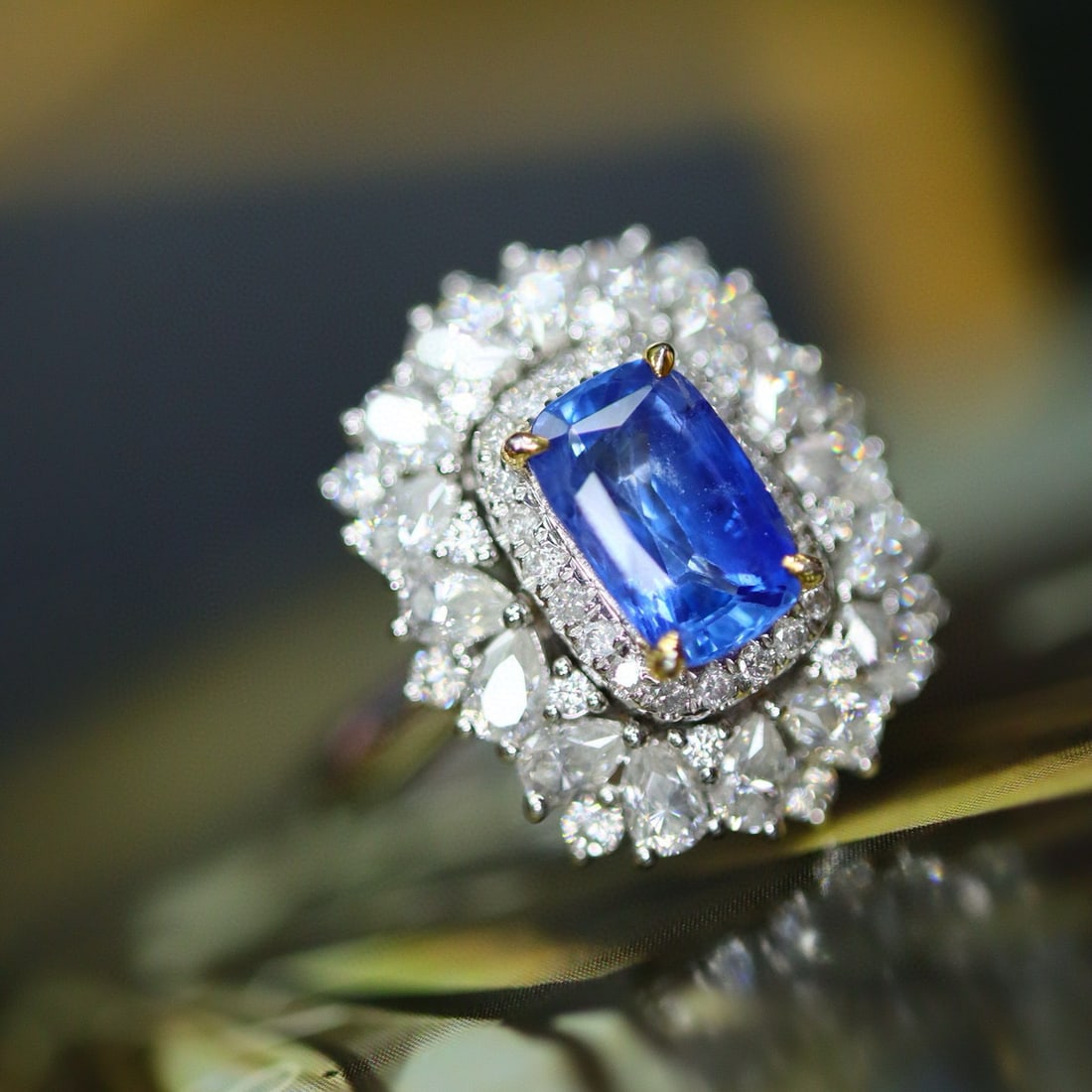 14k Gold 1.44 Ctw Natural Sapphire & Diamond Ring - 5