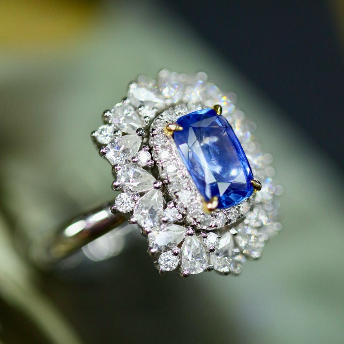 14k Gold 1.44 Ctw Natural Sapphire & Diamond Ring - 6